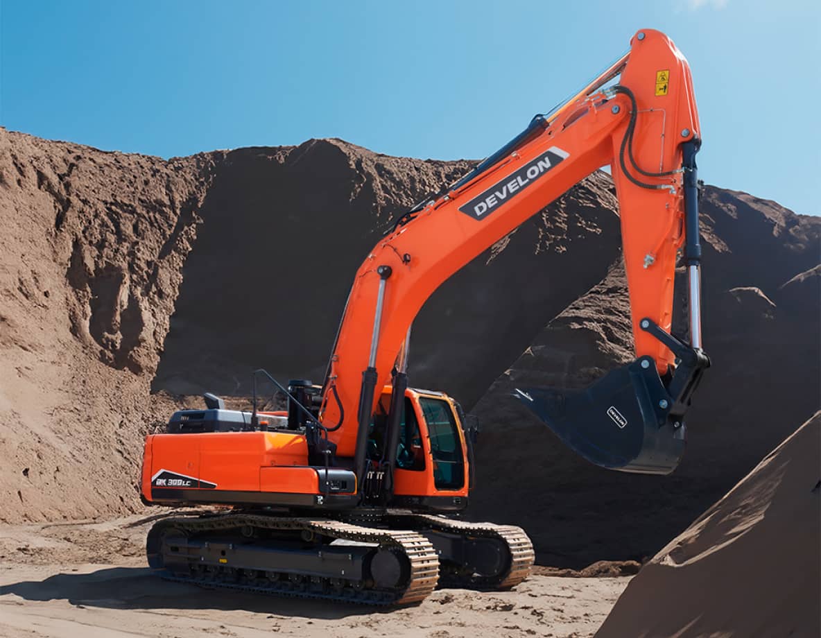 /images/sections/catalog/excavators/tracked/DX300LC-7B/DX300LC-7B-01.jpg